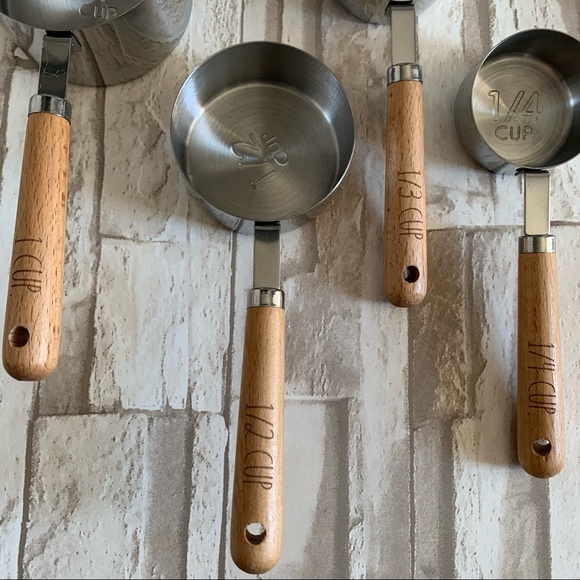 Rae Dunn Measuring Cups with Wood Handles - Picture 4 of 9